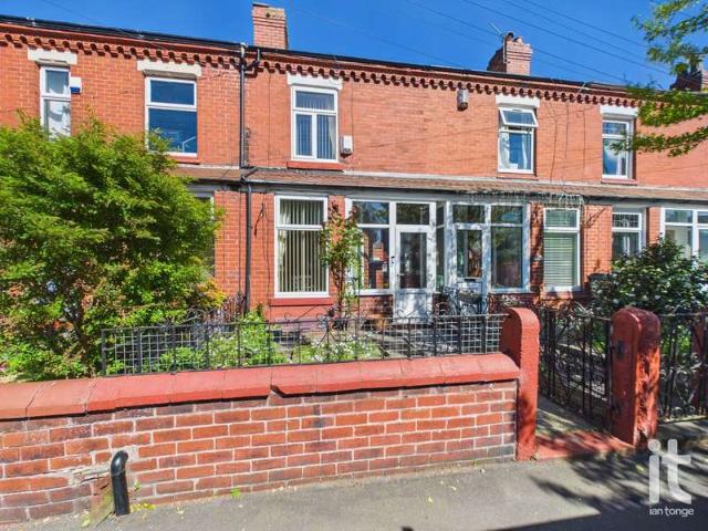 Cottage for sale in Cheadle, Greater Manchester