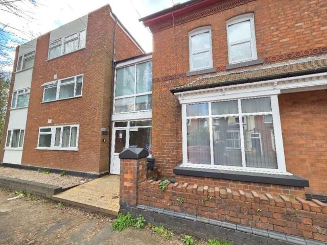 Flat for rent in Halesowen, West Midlands