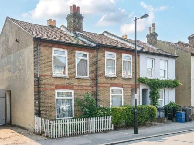 Cottage for sale in London Borough of Croydon, South Norwood
