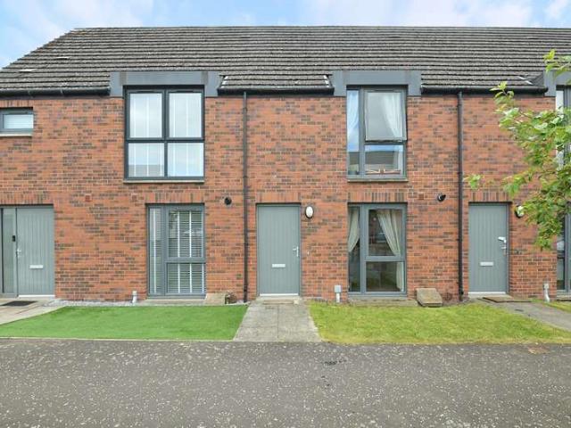 Cottage for sale in Newtongrange, Scotland