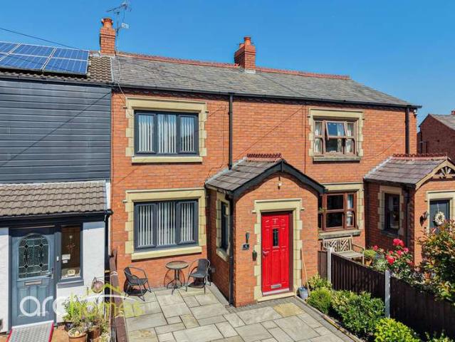 Cottage for sale in Bedford, Wigan