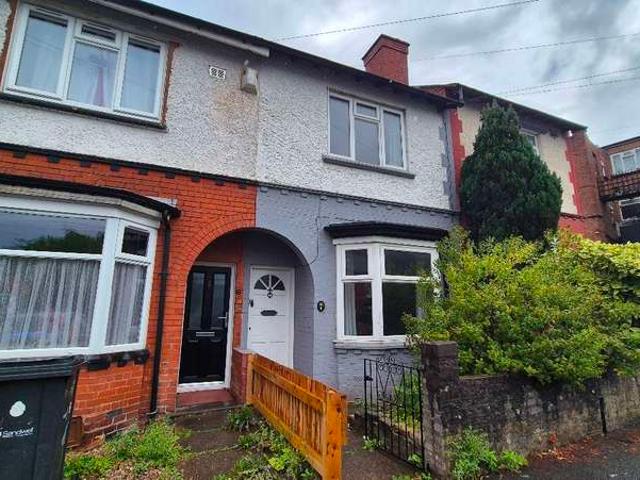Cottage for rent in Bearwood, West Midlands