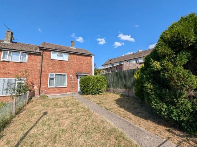 Cottage for sale in Abbey Mead, Swindon