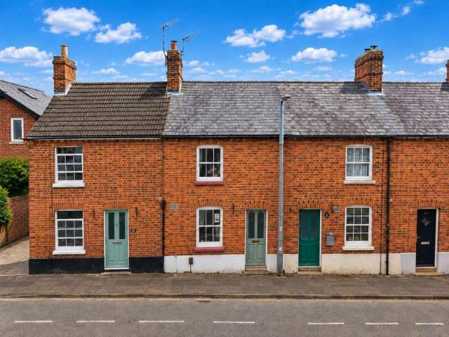 Cottage for sale in Jubilee Industrial Centre, King's Walden