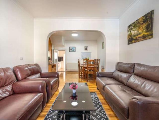 Terraced House for sale in East Ham, Beckton