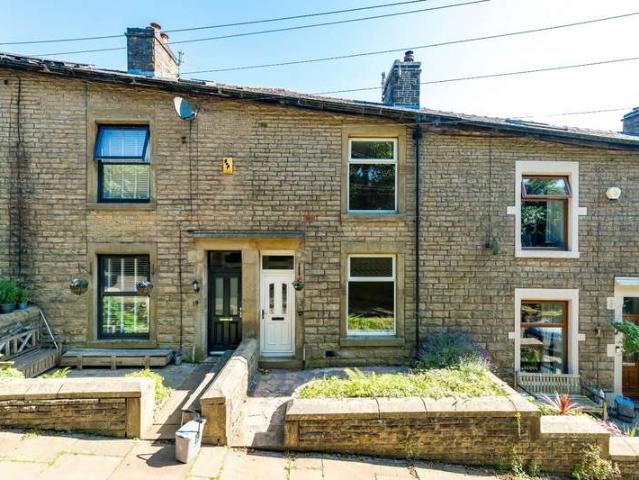 Cottage for sale in Knowle Fold, Darwen