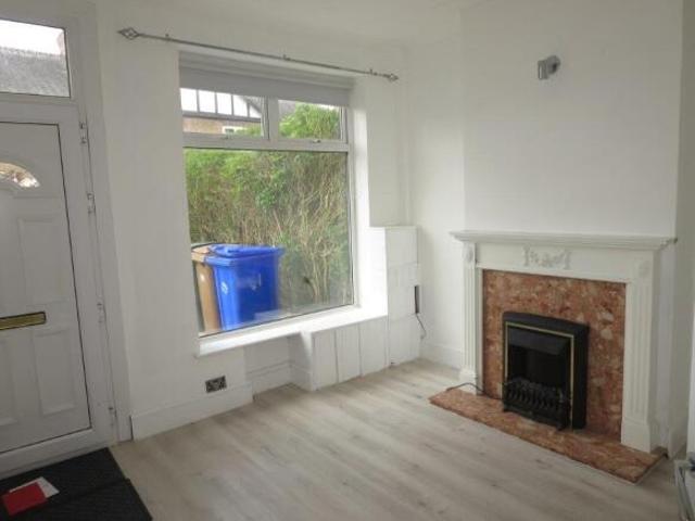 Cottage for rent in Stoke, Stoke-on-Trent