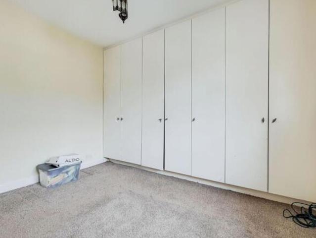 Cottage for rent in Tottenham, Greater London