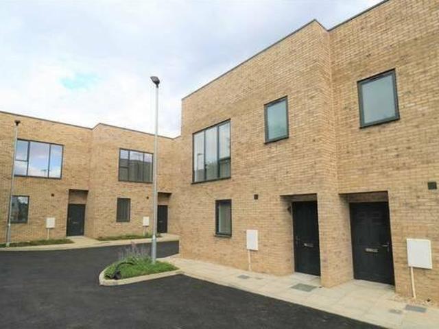 House for rent in Lyons, Greater London