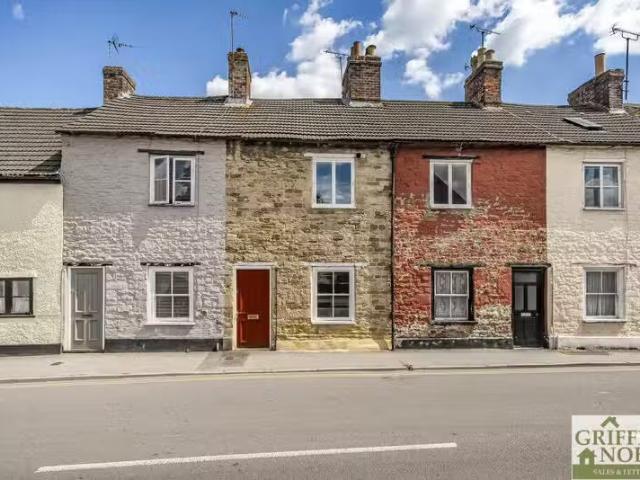 House for rent in School House, Gloucestershire
