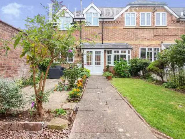 House for rent in Green Close, Warwickshire