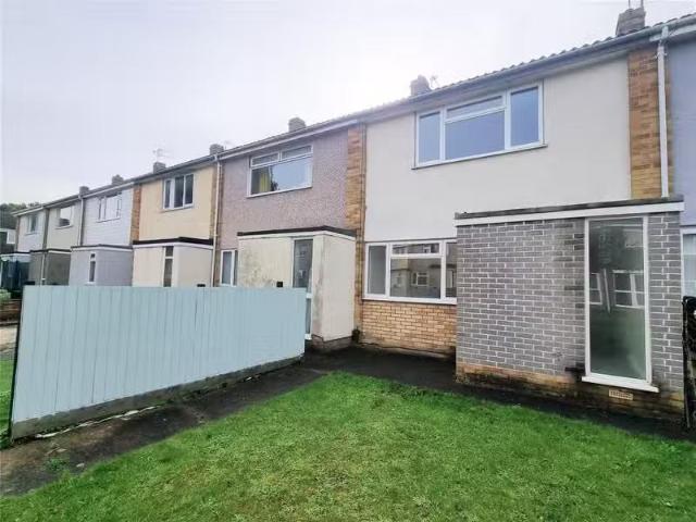 House for rent in Heol-las, Surrey