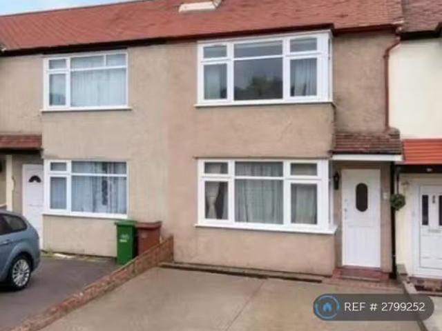 House for rent in Worcester Park, Greater London