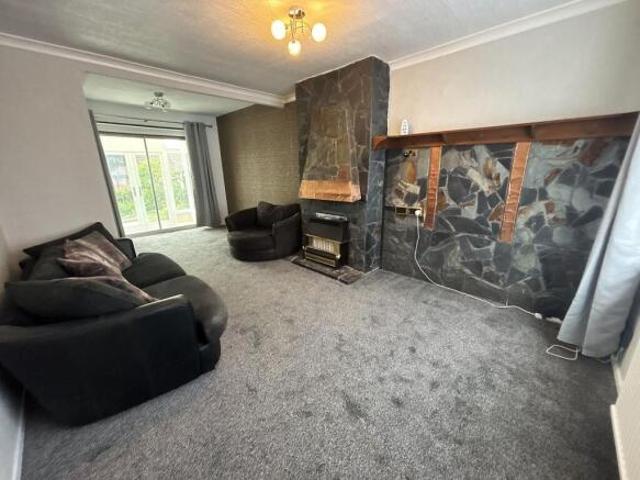 Cottage for rent in Lee Bank, Greater Manchester