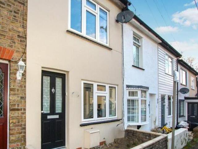 House for rent in Navestock Side, Essex