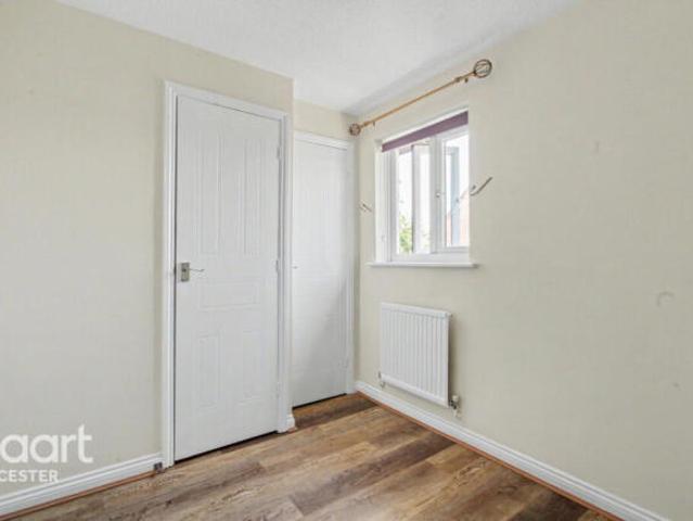 Cottage for rent in Old Wharf, City Of Leicester