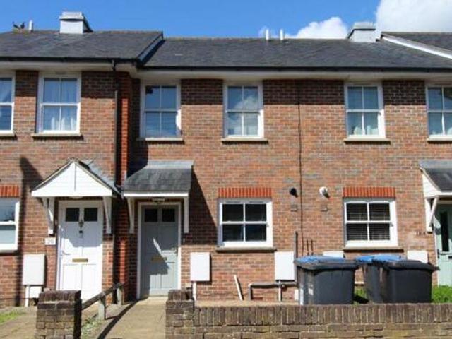 House for rent in Perryfields, West Sussex