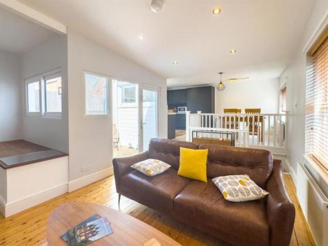 Cottage for rent in Haddon, East Midlands