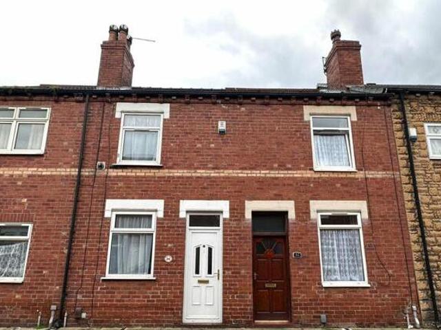 House for rent in Half Acres, Wakefield
