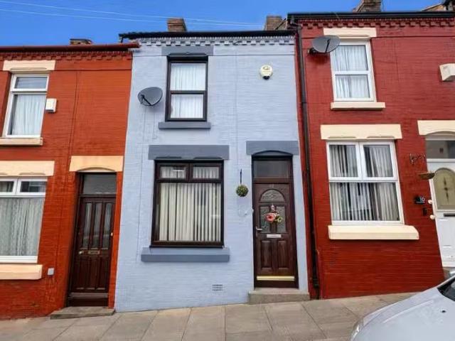 House for rent in Calderstones
