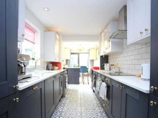 House for rent in Rowanfield, Golden Valley