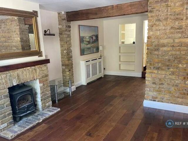 House for rent in Chigwell, Epping