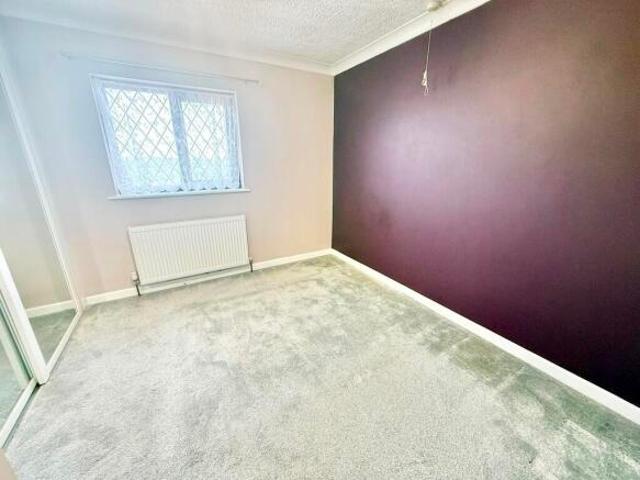 Cottage for rent in Kings Tamerton, Mount Wise