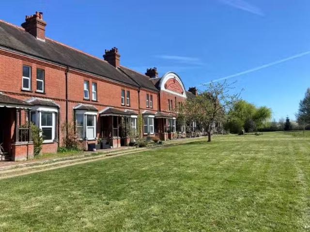 House for rent in Ditchling, Iford