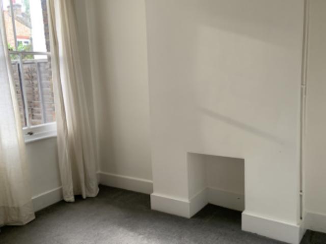 Cottage for rent in Wanstead, Greater London