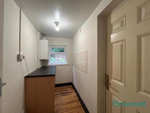 Cottage for rent in Higher Blackley, Georgia