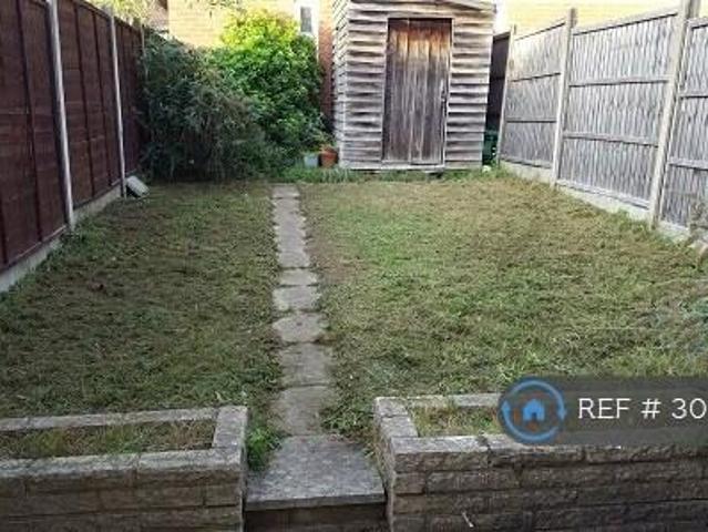 Cottage for rent in Cat Hill