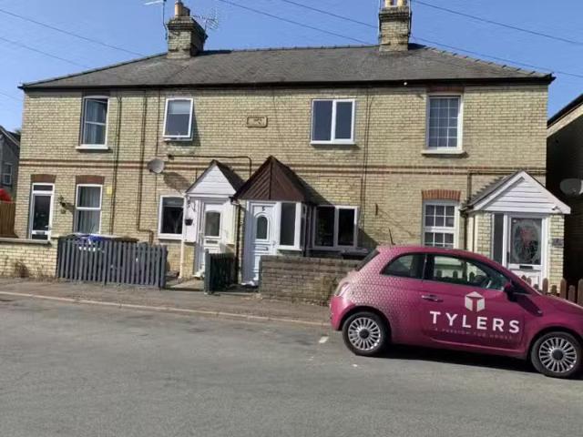House for rent in London Borough of Croydon, Greater London