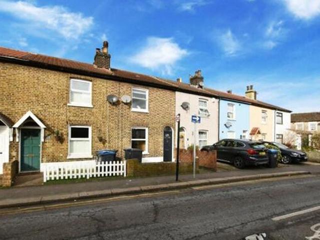 House for rent in Surrey