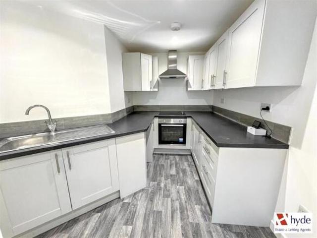 Cottage for rent in Darwen