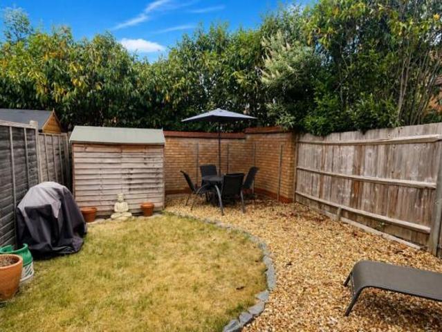 Cottage for rent in Westborough, Surrey