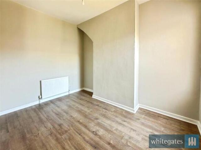 Cottage for rent in Bootle, Sefton