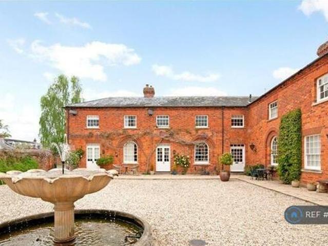 House for rent in Lyons, Greater London