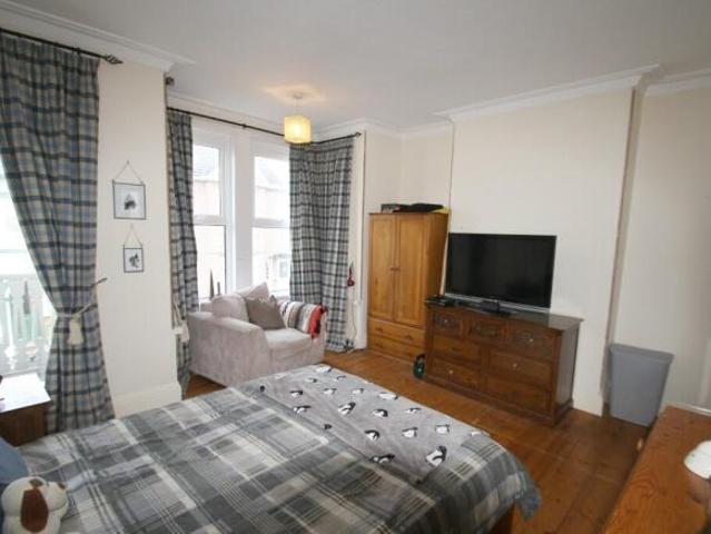 Cottage for rent in Mount Wise