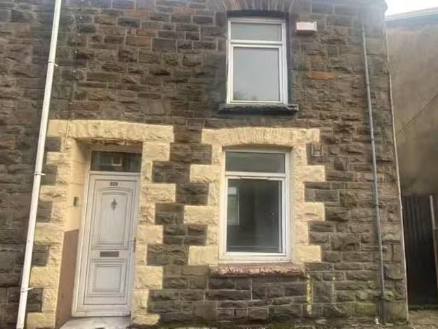 House for rent in Tylorstown, Wales