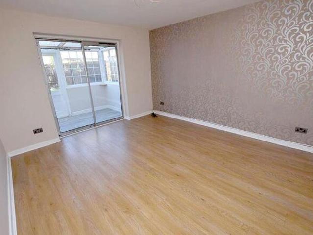 Cottage for rent in Midway, Kent