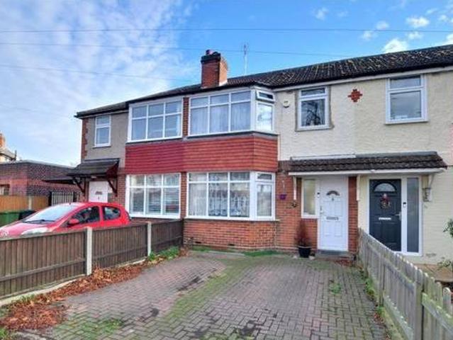 House for rent in Surrey, England