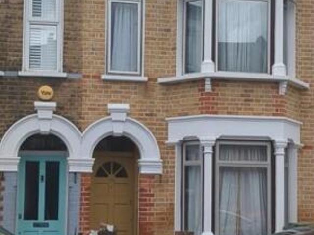 Cottage for rent in Cat Hill