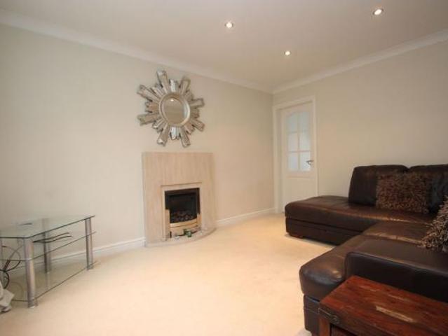 Cottage for rent in Anniesland, Glasgow