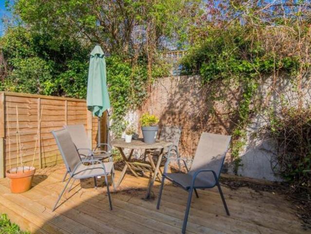 Cottage for rent in Chiswick, Greater London