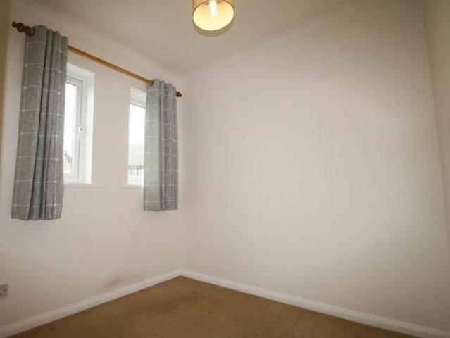 Cottage for rent in Mount Wise