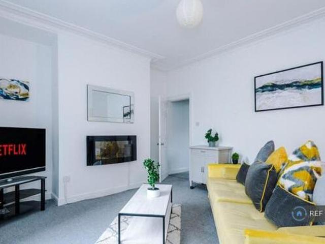 House for rent in Boothtown, Halifax