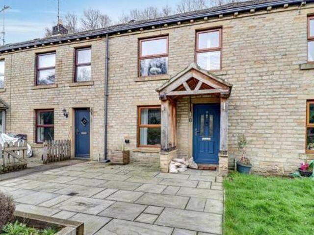 House for rent in Halifax, West Yorkshire