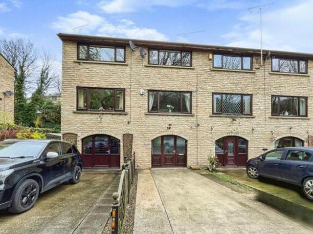 House for rent in Halifax, Calderdale