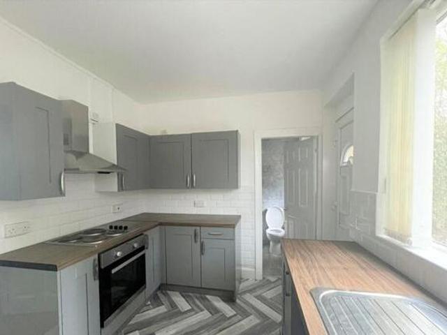 House for rent in Ovenden, Halifax