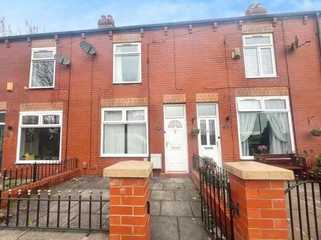 House for rent in Bradshaw, Lee Bank